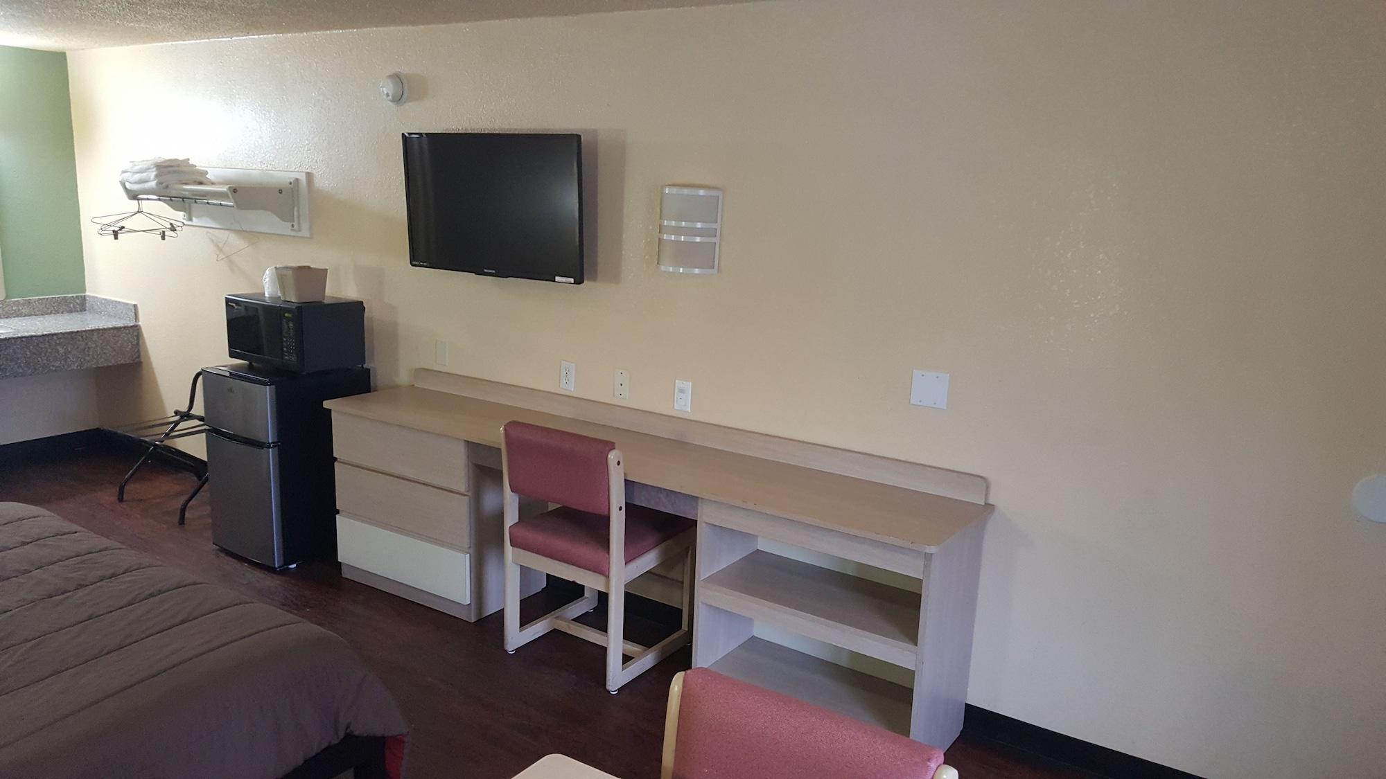 Mentor Home Inn And Suites Екстер'єр фото