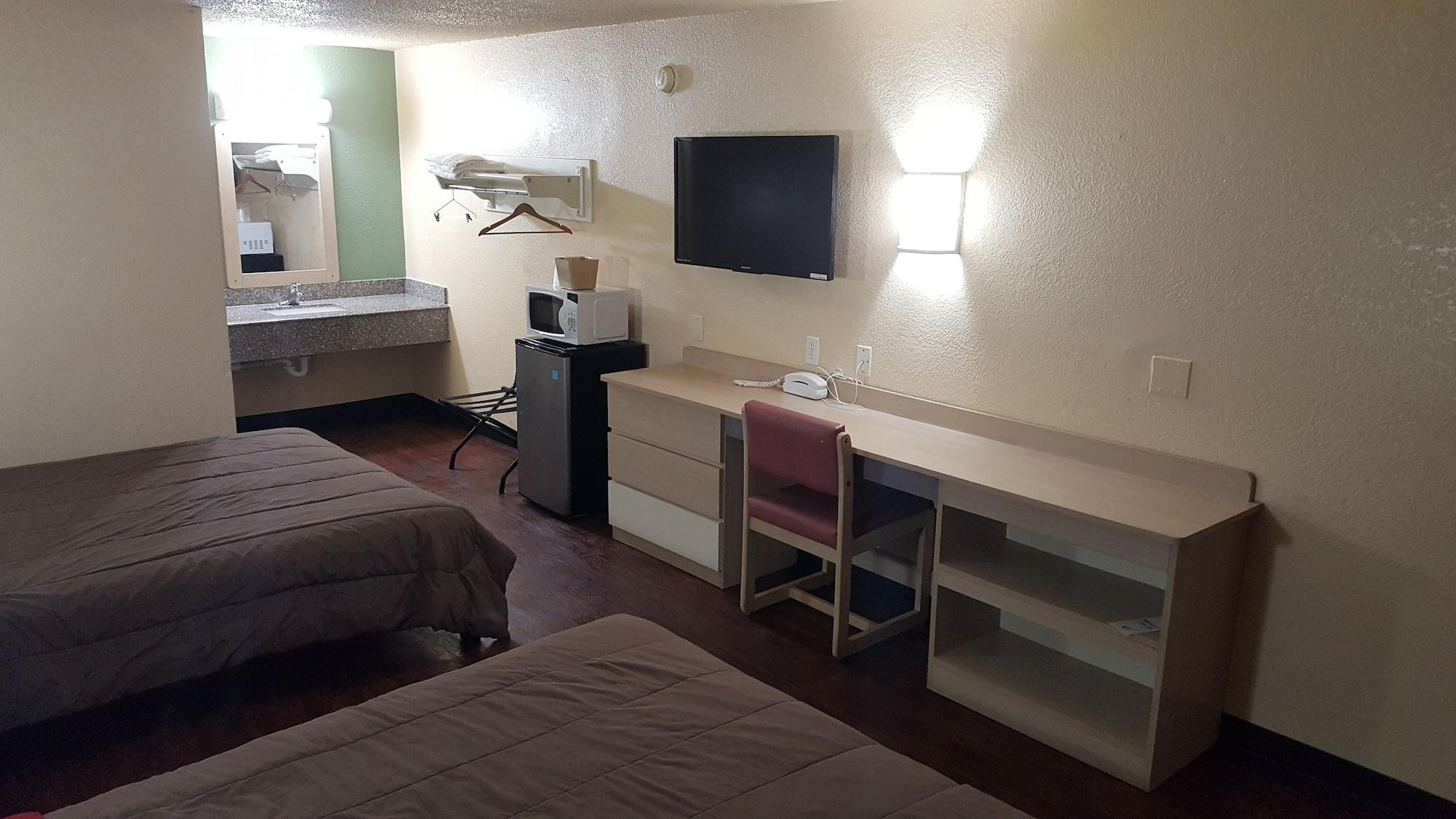Mentor Home Inn And Suites Екстер'єр фото
