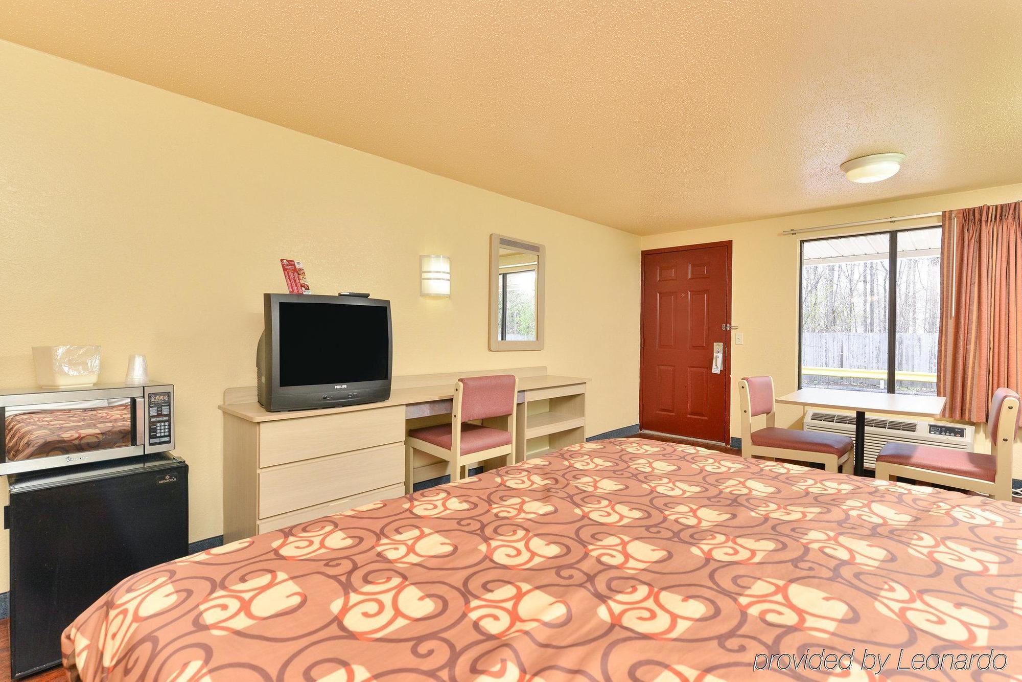 Mentor Home Inn And Suites Екстер'єр фото