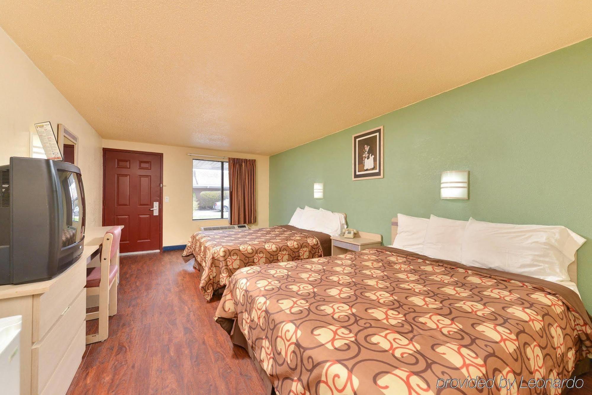 Mentor Home Inn And Suites Екстер'єр фото